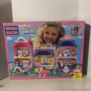 Mega Bloks -Fantasy Shopping Avenue Playset